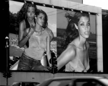 guess-177-2001_417_08