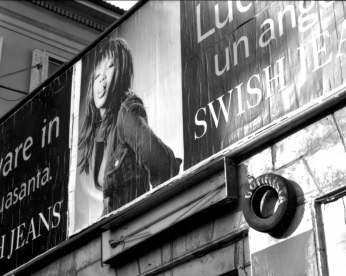 swish-jeans-147-1995_308_09